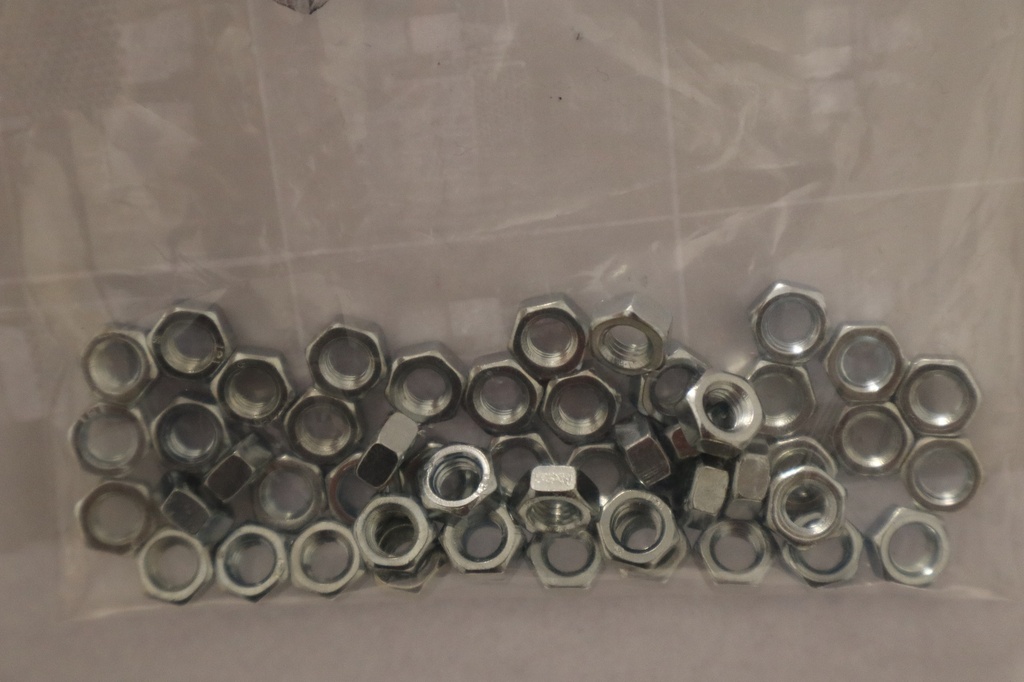 [B120019] Ecrou clé 8 mm 50 pièces